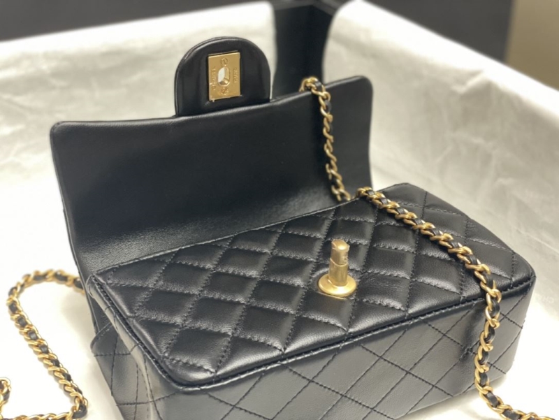 Ch**el cf series bags